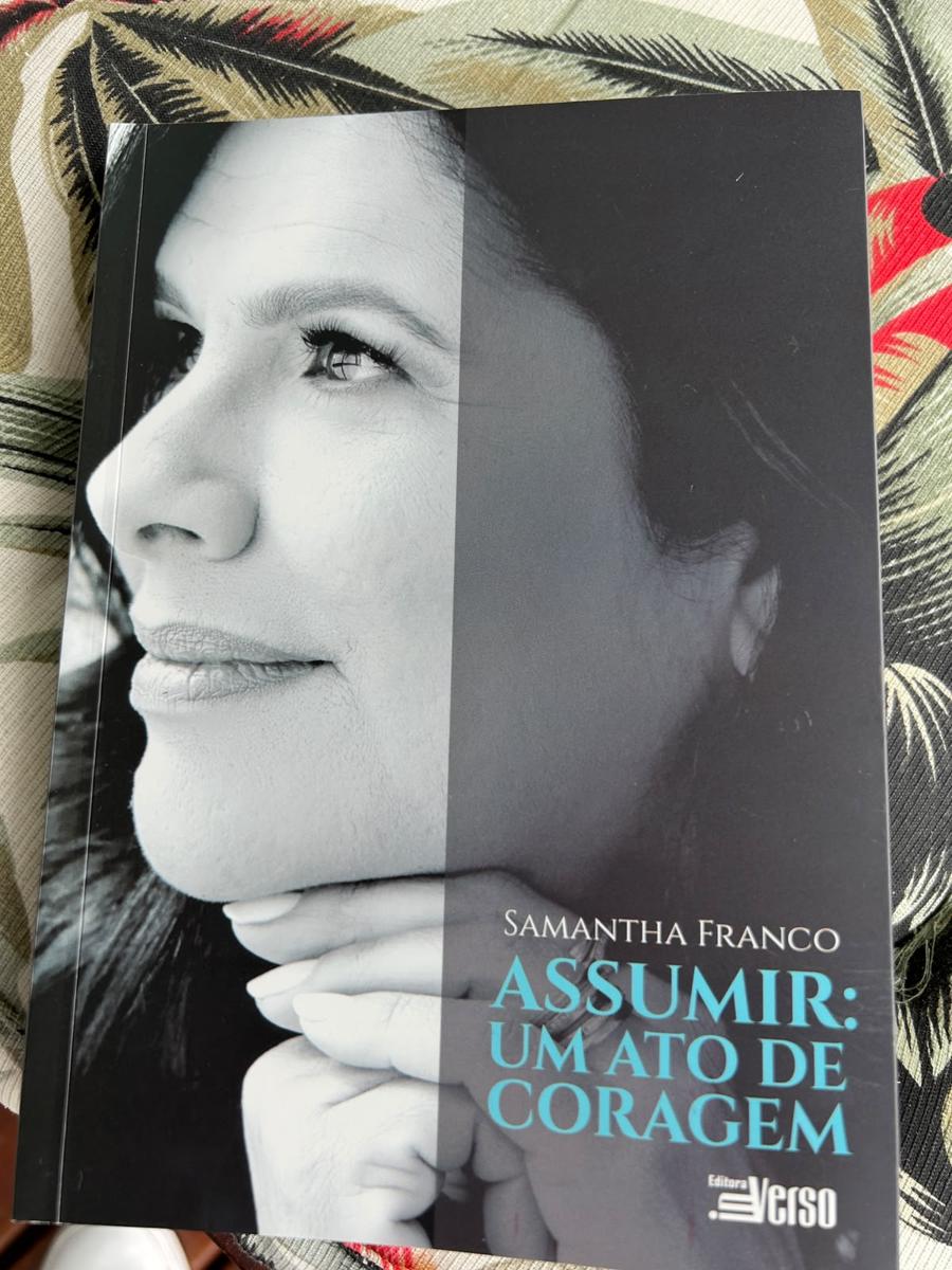 Livro Assumir: um ato de coragem